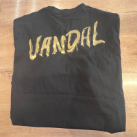 Футболка VANDAL